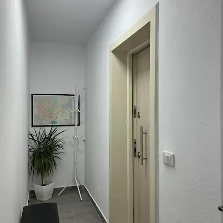Central City Aden'S House Tirana Exterior photo